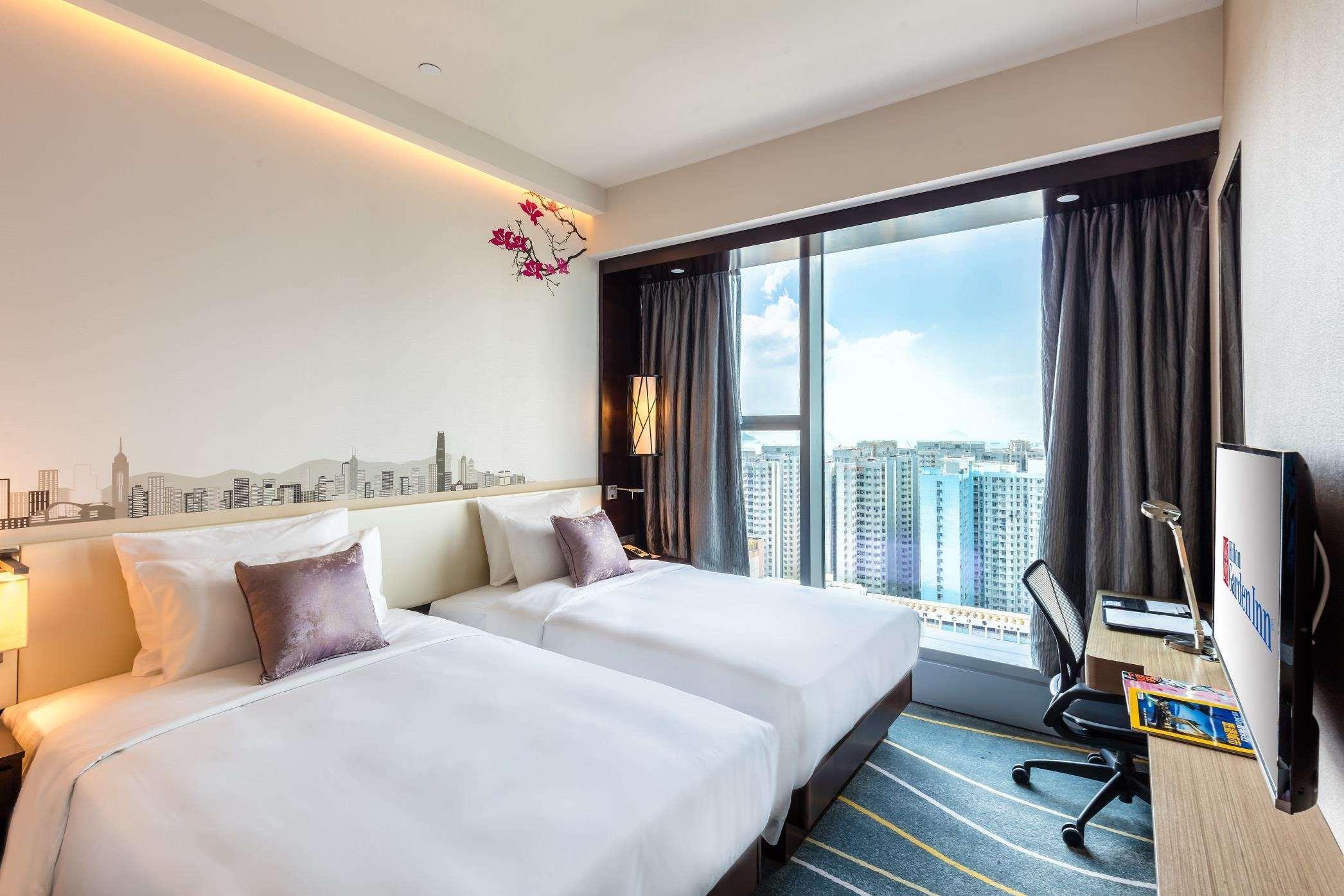 Hilton Garden Inn Hong Kong Mongkok Екстериор снимка
