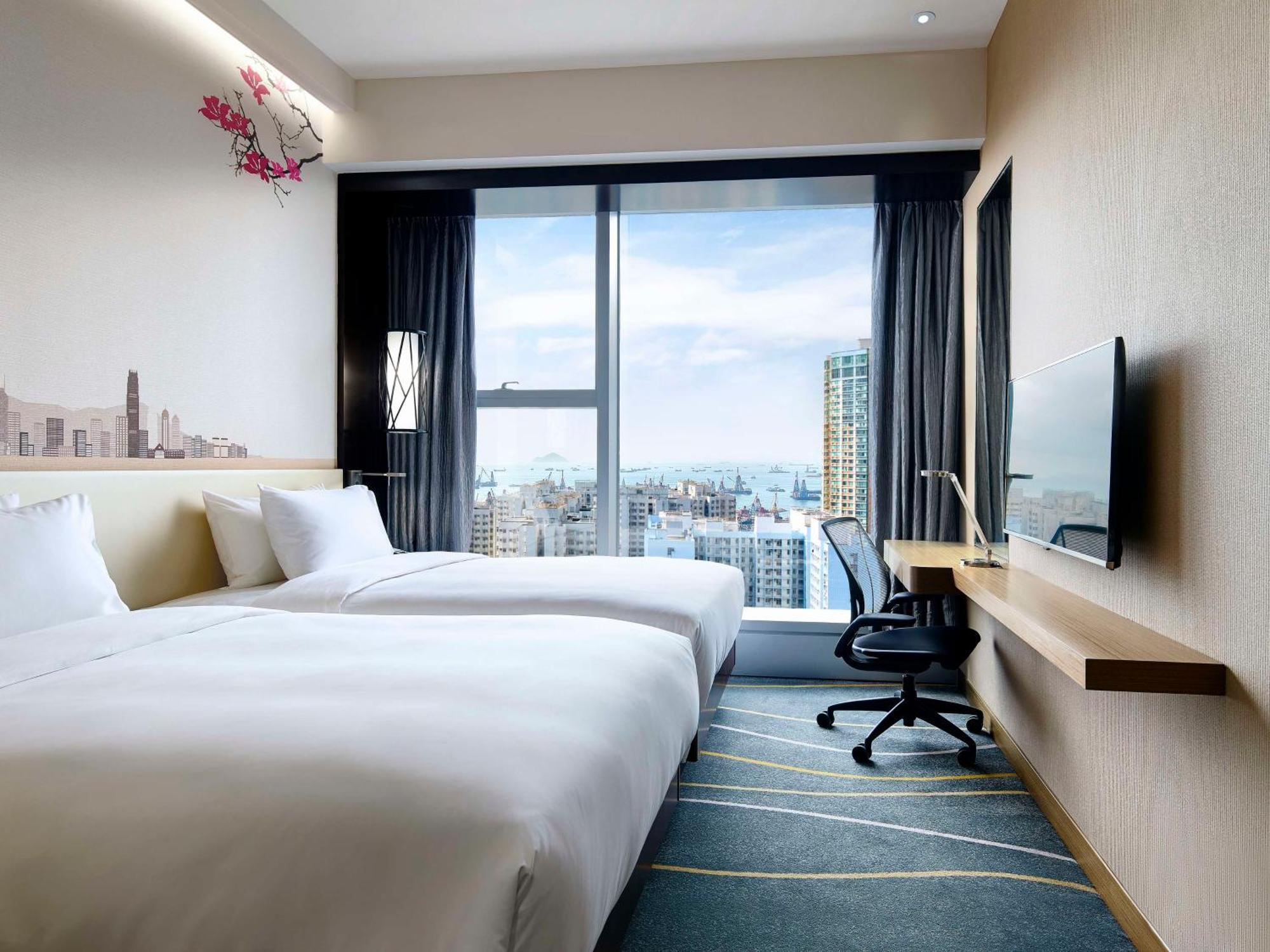 Hilton Garden Inn Hong Kong Mongkok Екстериор снимка