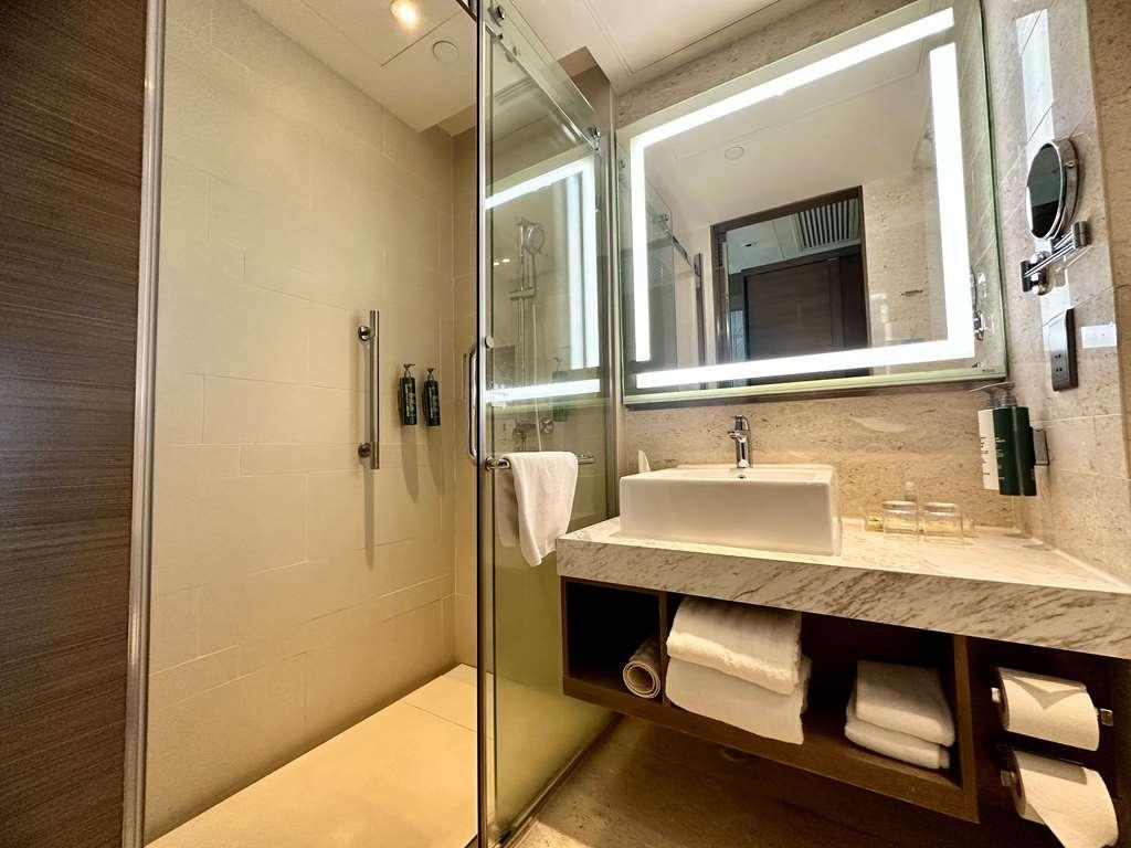 Hilton Garden Inn Hong Kong Mongkok Стая снимка