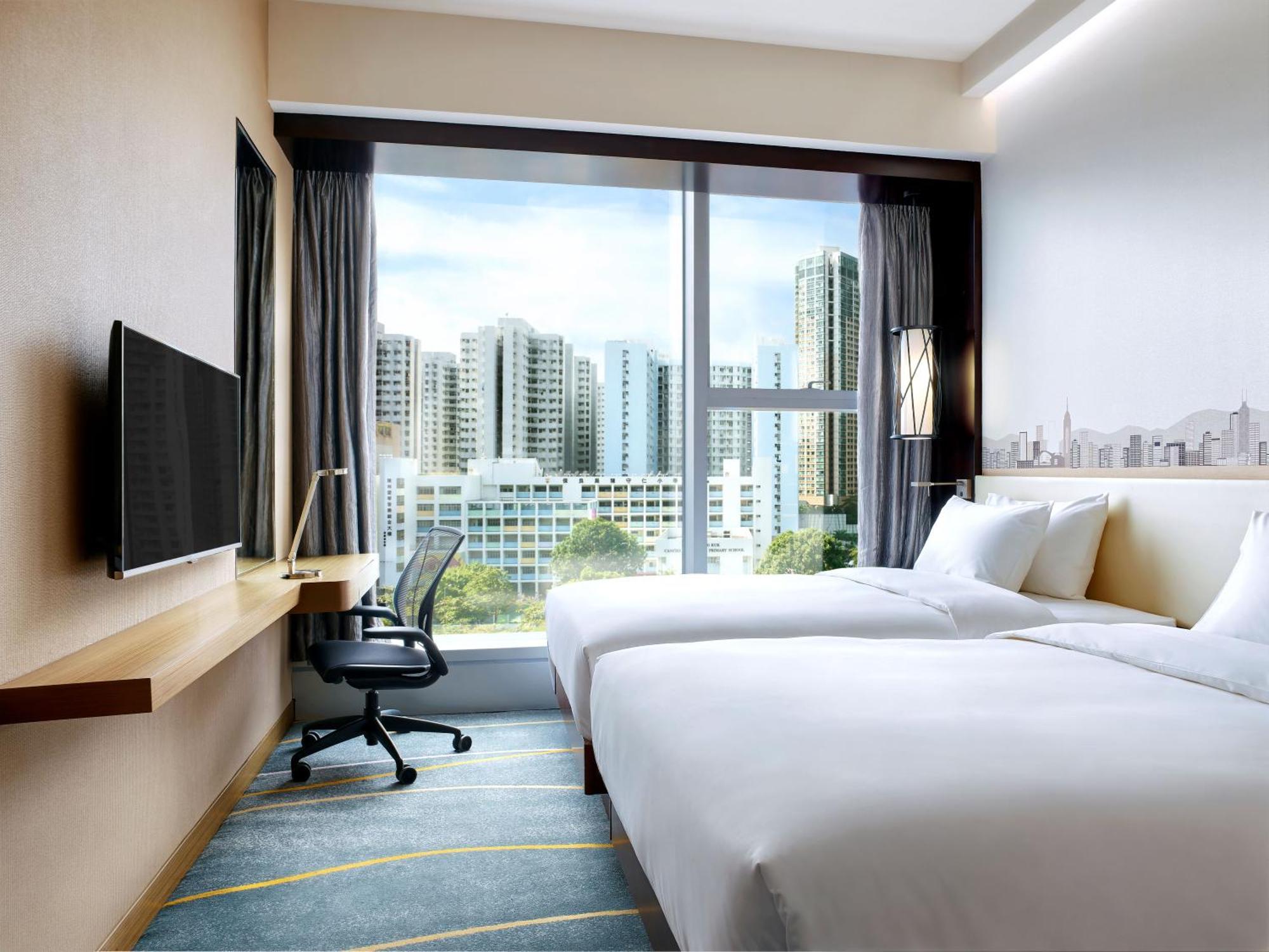 Hilton Garden Inn Hong Kong Mongkok Екстериор снимка
