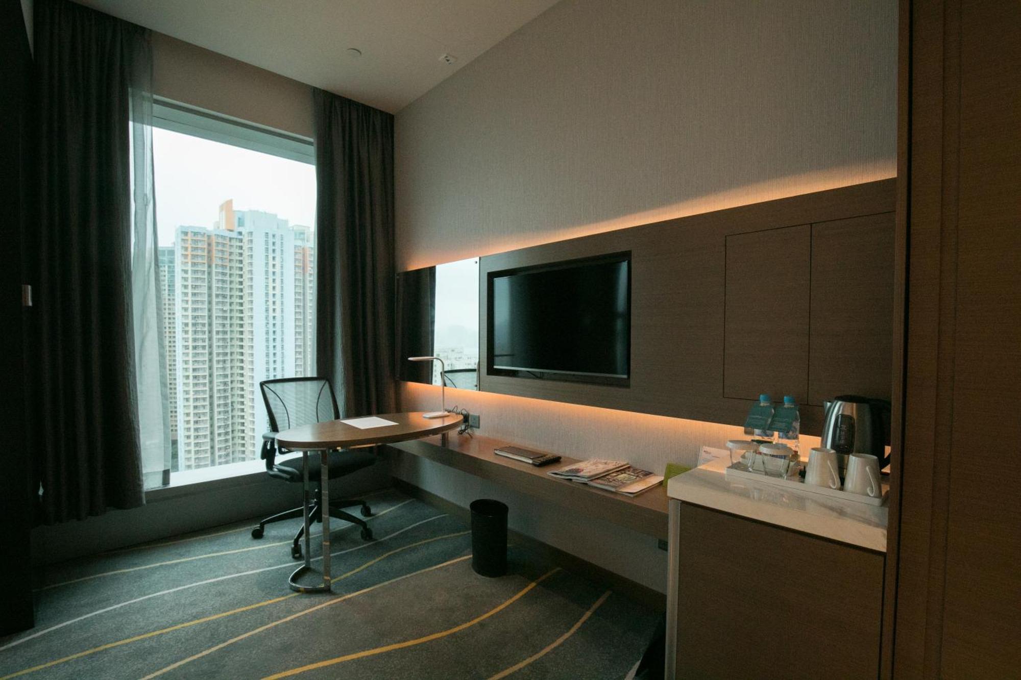 Hilton Garden Inn Hong Kong Mongkok Екстериор снимка