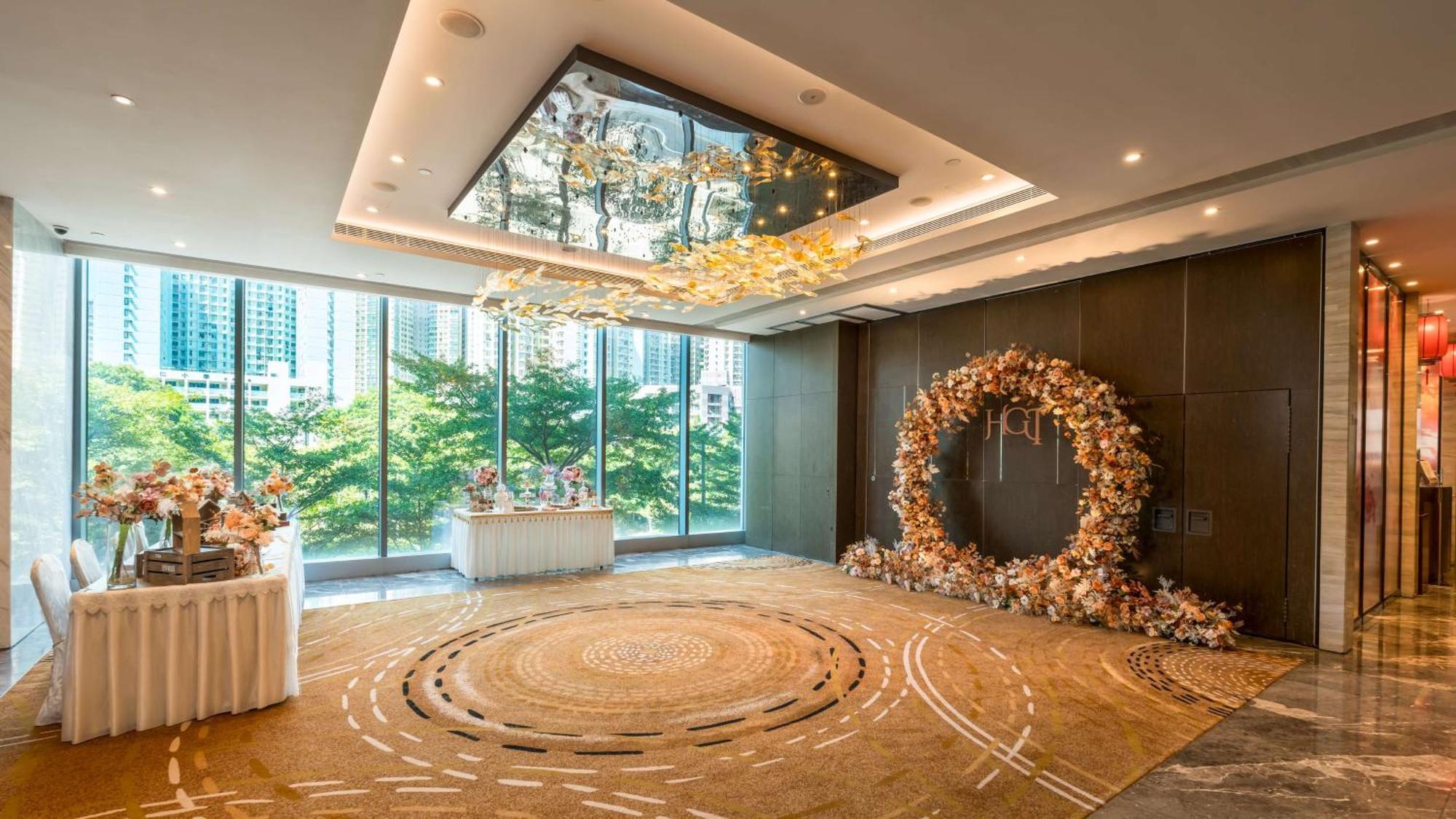 Hilton Garden Inn Hong Kong Mongkok Екстериор снимка