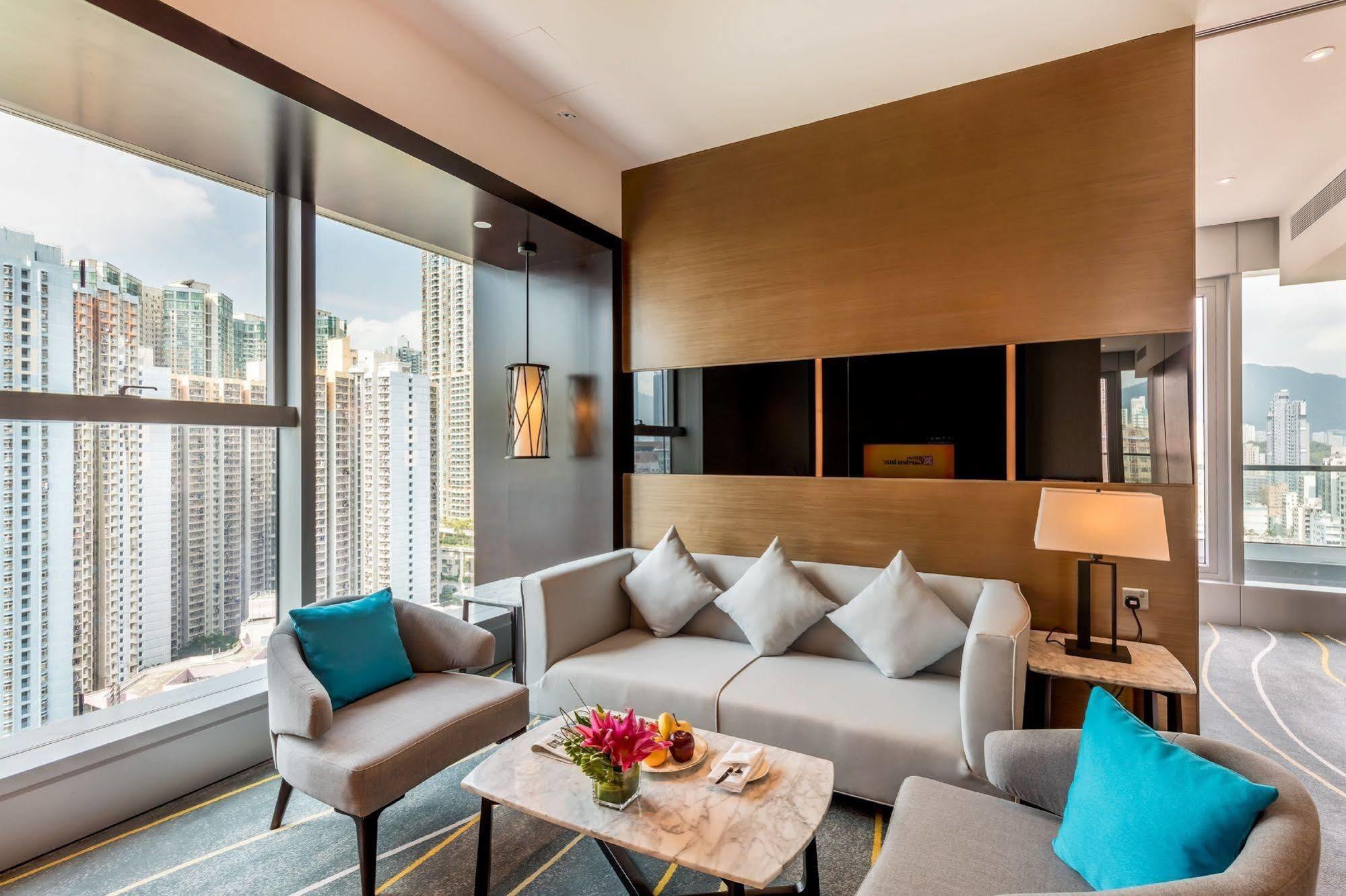 Hilton Garden Inn Hong Kong Mongkok Екстериор снимка